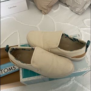 Toms slip on with some leather